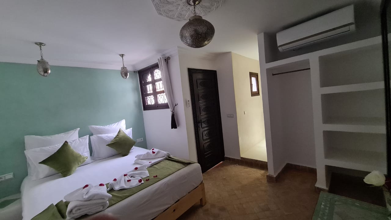 90ae0f75-875c-4d53-853b-0dce14d568a6